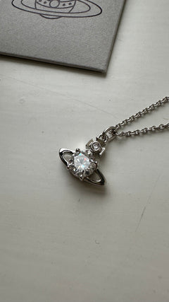 VIVIENNE WESTWOOD Reina Pendant Necklace | 西太后 頸鏈 (銀色)