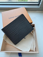 LOUIS VUITTON M83333 Men's Multiple Wallet Epi XL Black | Louis Vuitton Men's Wallet (Black)