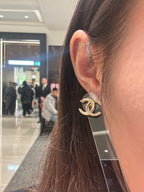 CHANEL Gold CC Earrings | 香奈兒 耳環 (金色)