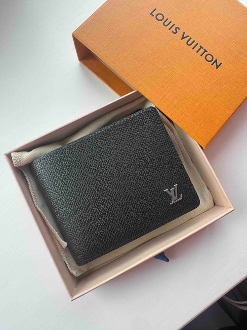 路易威登 M30295 男仕 Multiple Wallet 皮革银包(黑色)