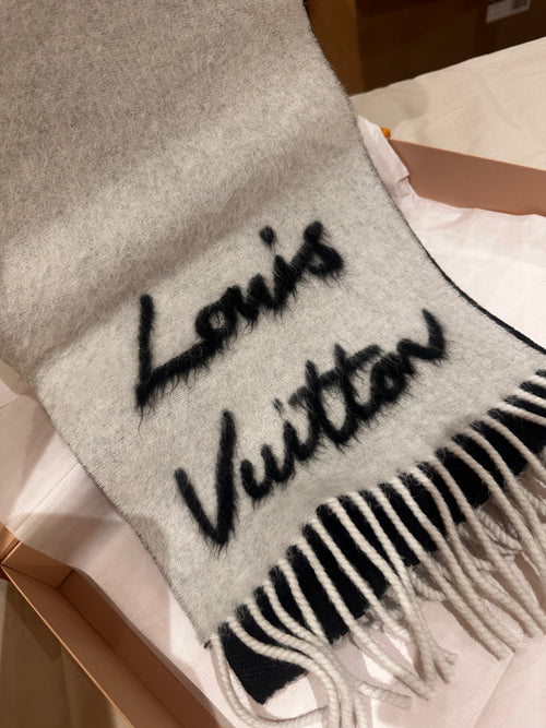LOUIS VUITTON M92527 Fluffygram Scarf | Louis Vuitton neck scarf (multi-color) 