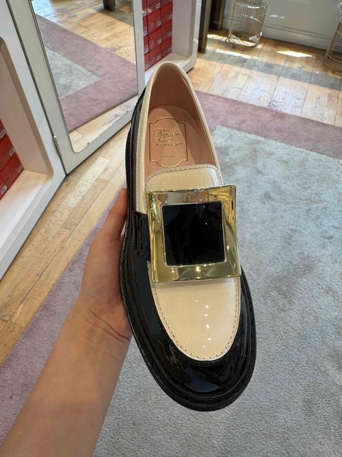 ROGER VIVIER RV Viv Rangers Met Buckle Patent Leather(Black/Beige) - LONDONKELLY 英國名牌代購